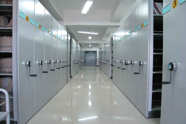 白銀半封閉式密集柜